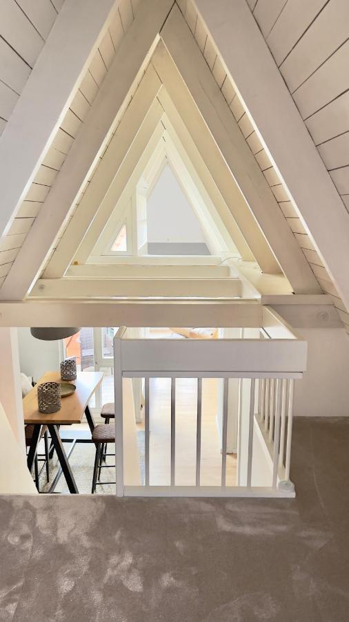 Gemuetliche Maisonettewohnung Mit Dachterrasse Am Schloss Oldemburgo Exterior foto