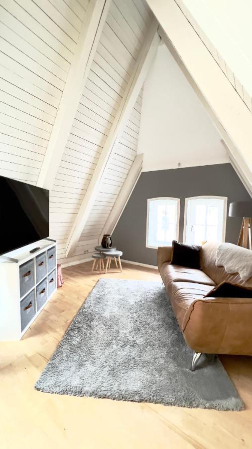 Gemuetliche Maisonettewohnung Mit Dachterrasse Am Schloss Oldemburgo Exterior foto